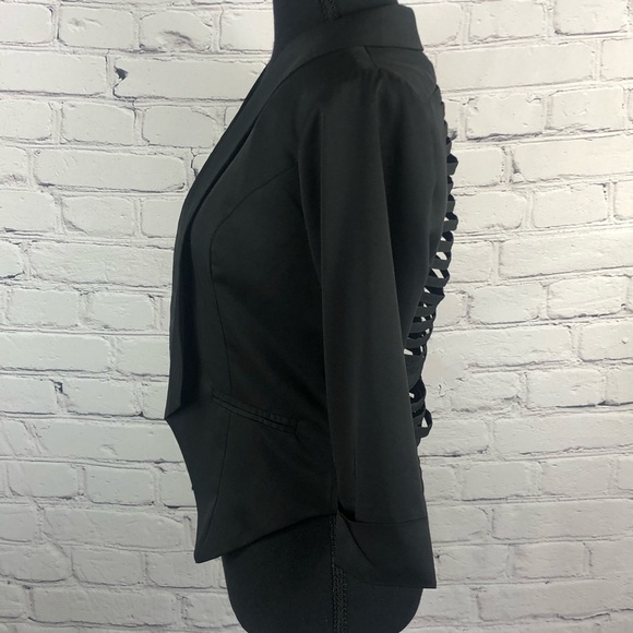 foreign exchange: Black Blazer  Size:(S) - Picture 9 of 13